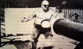 Frank__Cannonball__Richards_shot_in_stomach_with_cannonball.jpg